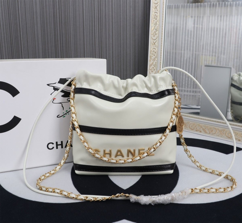 Ch**el hobo 22 bags